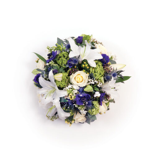posy blue and white